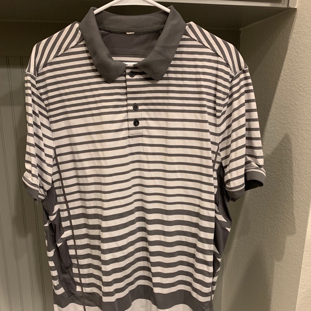 Men’s Lululemon polo